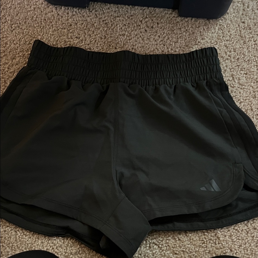 NWT Adidas Women's Athletic Black Shorts size small pacer high rise shorts
